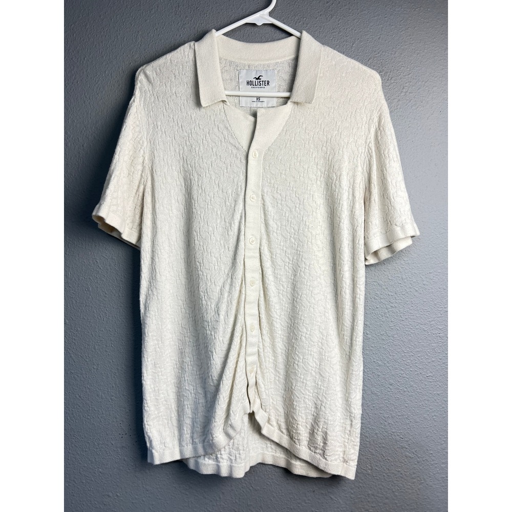 Hollister Mens XS Cream Textured Geometric Knit Short Sleeve Button Up Shirt